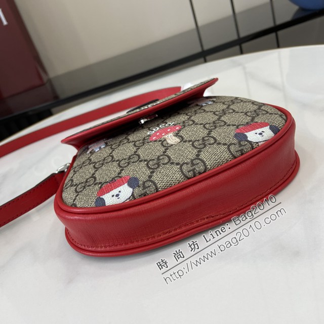 Gucci專櫃古馳2025早春兒童系列最新款動物印花下挎包 jh2921型號：814014